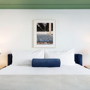 Kamer met een King Size Bed met de Toegang voor Gehandicapten